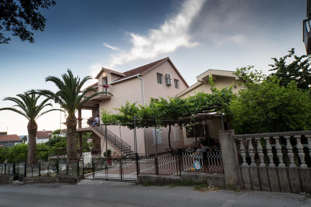 Apartments Pavicevic Тиват Номер фото