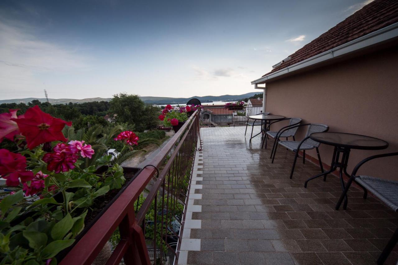 Apartments Pavicevic Тиват Номер фото